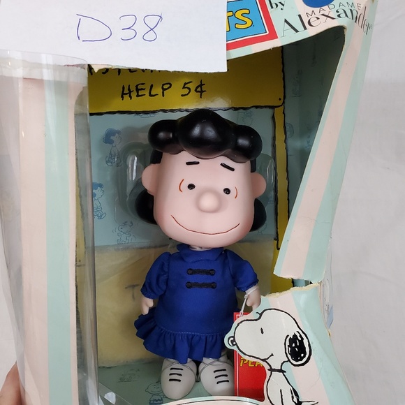 Madame Alexander Accents Lucy Peanuts By Madame Alexander